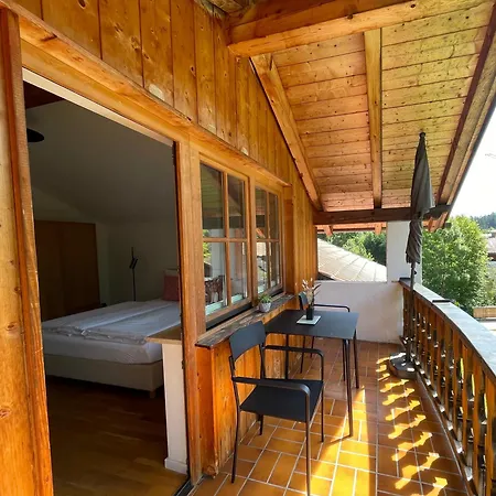 Apartment Design-studio Mit Zugspitzblick